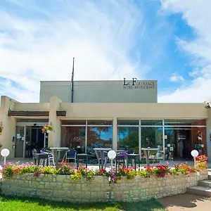 Logis & Restaurant Le Fleurance