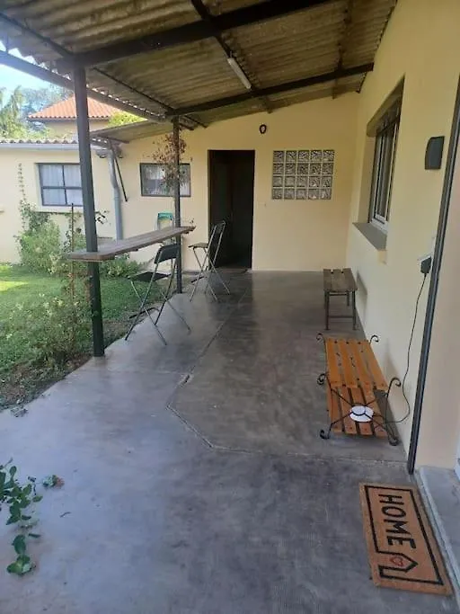 Maison En Ville Au Calme Fleurance